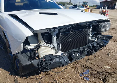 2019 Dodge Challenger Sxt z USA, uszkodzony, nr VIN 2C3CDZAG7KH501309